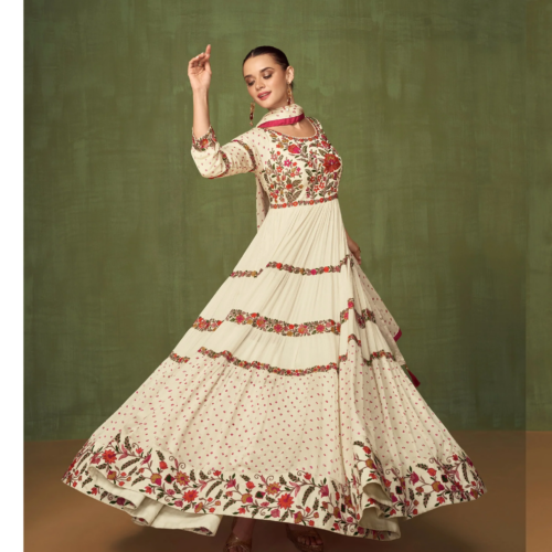 a0279bde83c5334eaf206abff02c8ad16bcee99c Fashionable Kurtha Set